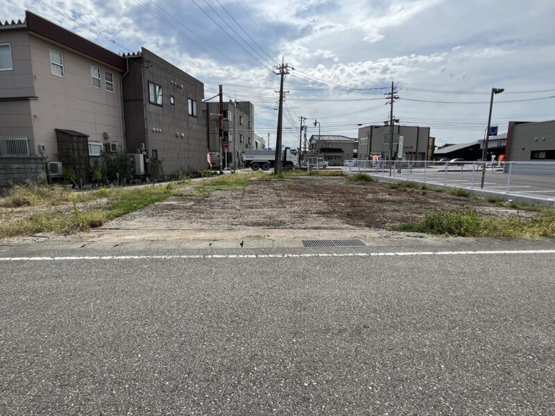 小矢部市野端748