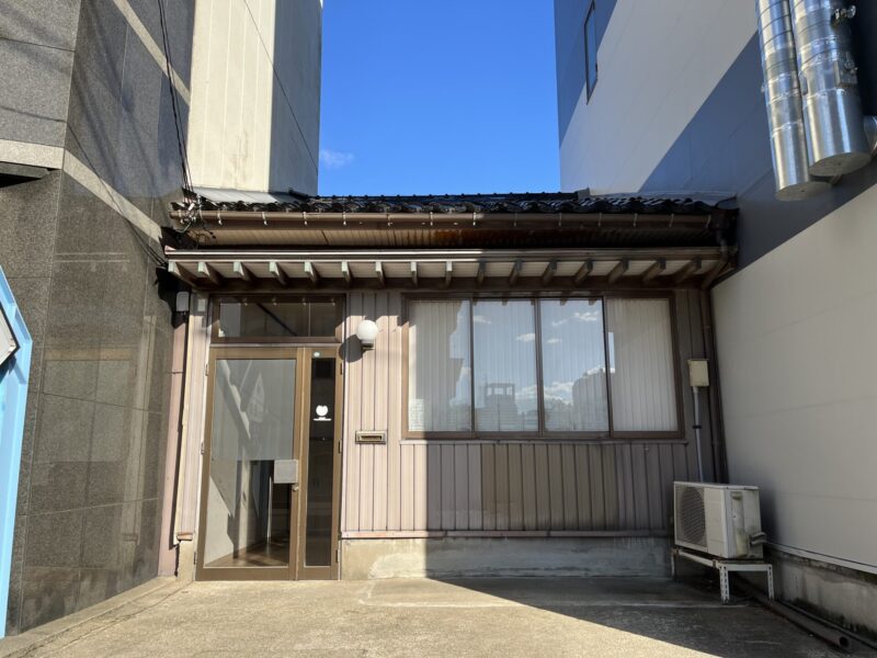 中田テナント