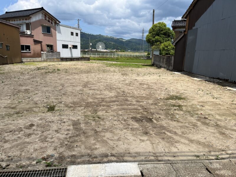 小矢部市東福町 売地
